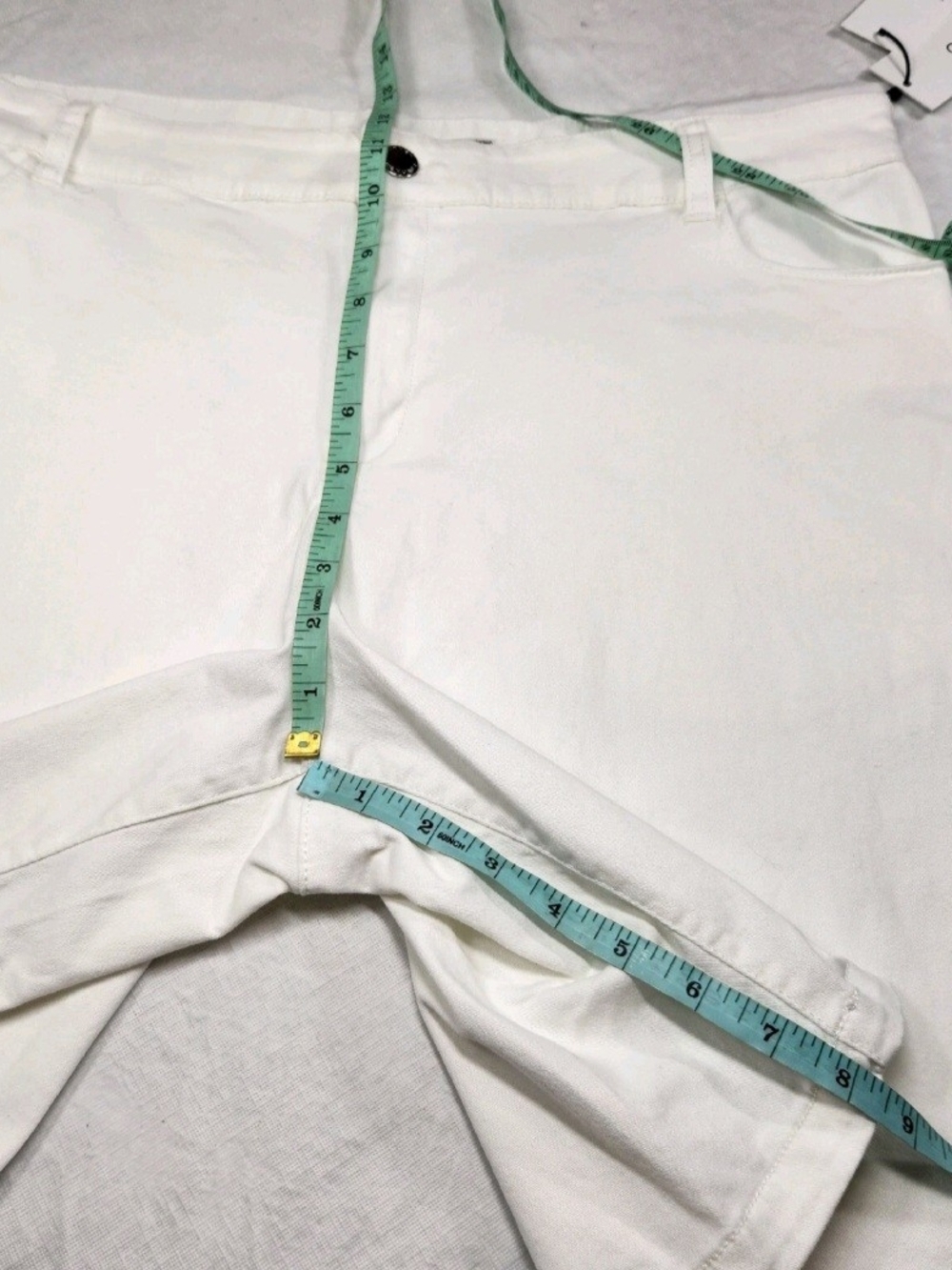 Calvin Klein Womens Plus Size 16  White Denim Shorts Modern Essentials NWT 03 - Picture 9 of 11
